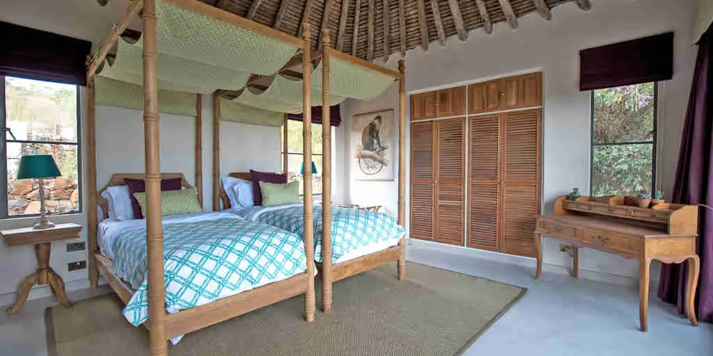 twin-cottage-governors-mugie-house-kenya.webp