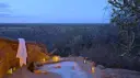 Elsa-s-Honeymoon-Cottage-outdoor-bath.webp
