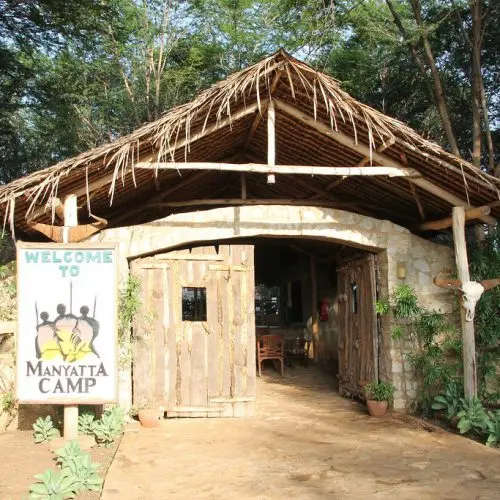 manyatta-camp-kenya-tsavo-east-18-500x500.webp